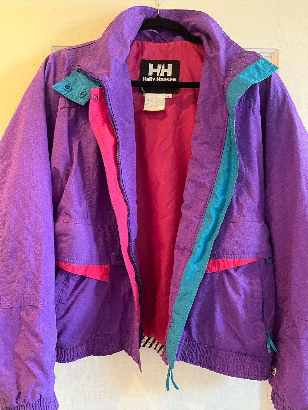 Helly Hansen Purple Ski Jacket/Windbreaker/Shell